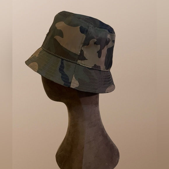 Camouflage nylon bucket hat - Picture 2 of 5